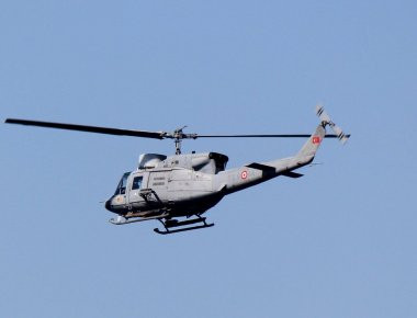 Βίντεο: Δείτε τα τουρκικά ελικόπτερα να πετούν πάνω απο τα Ίμια